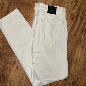 Banana Republic NWT Athletic-Fit White Jeans
